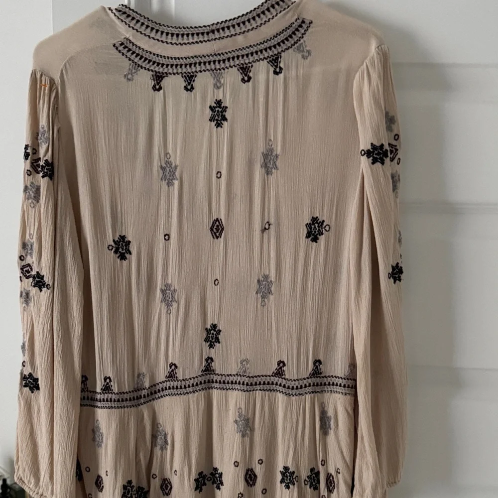 Free People Beige Dress with Black Embroidery - Picture 6 of 7